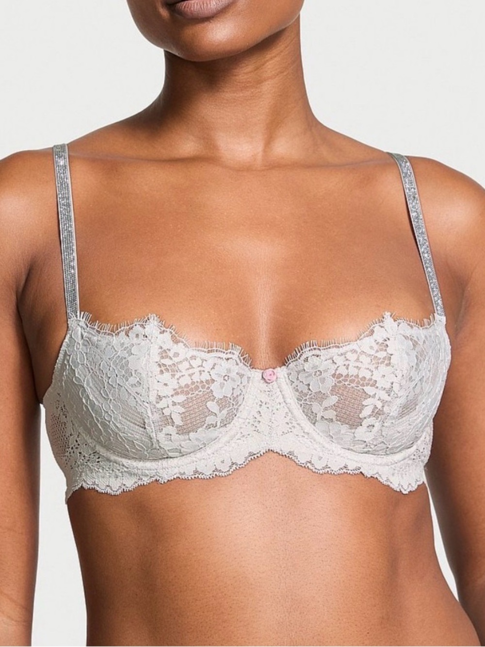 Victoriaโs Secret Wicked Twinkle Lace Unlined Balconette Shine Strap Bar 36DDD